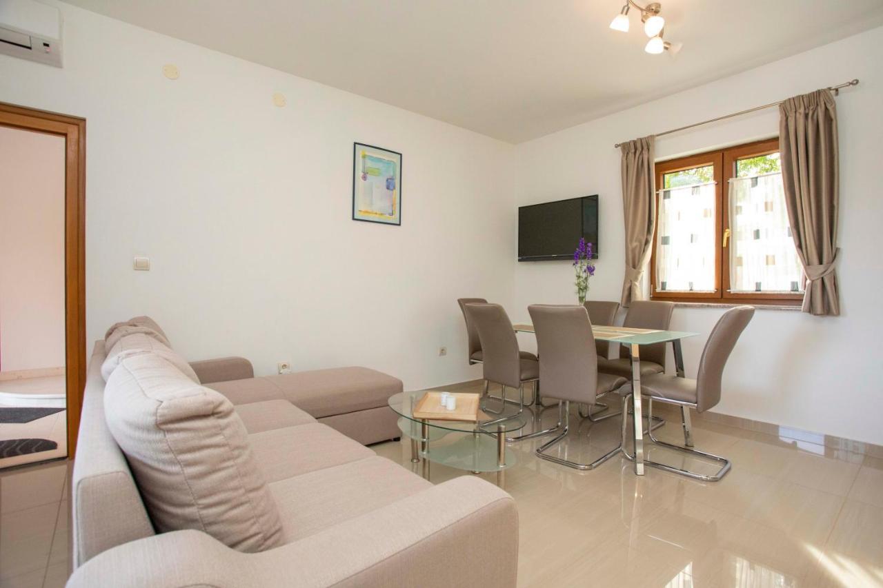 Apartmani Marica Plomin Extérieur photo